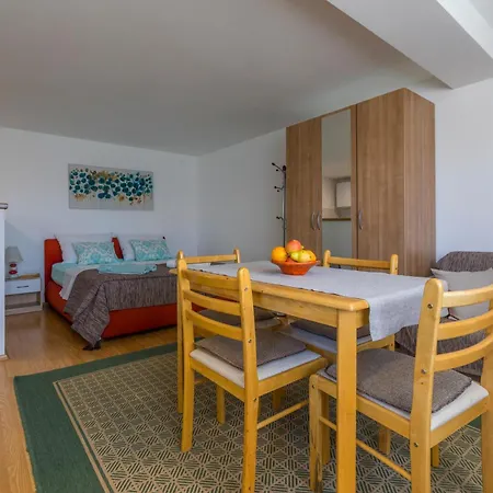 Zita Apartament Crikvenica